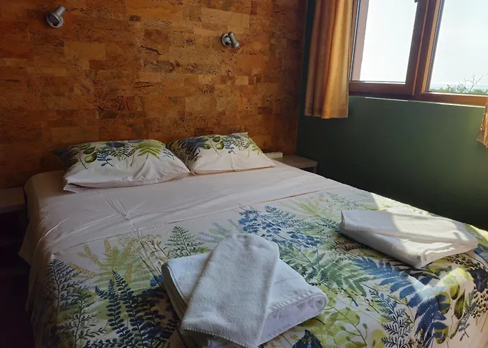 Family Favourite 2* Obzor