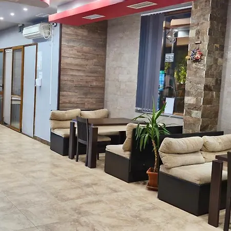 Family Favourite Hotell 2*